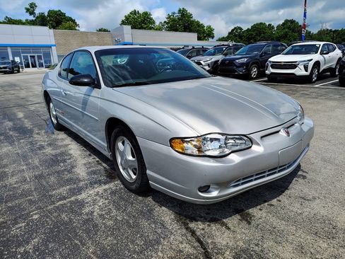 Used 2003 Chevrolet Monte Carlo SS w/ Mirror Group FWD image 3