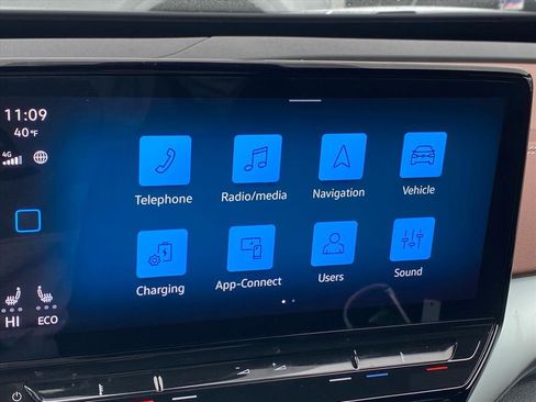 Used 2022 Volkswagen ID.4 Pro S image 12