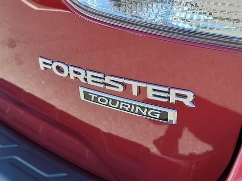 Used 2024 Subaru Forester Touring AWD/4WD image 6