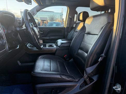 Used 2017 GMC Sierra 1500 Denali w/ Denali Ultimate Package image 10