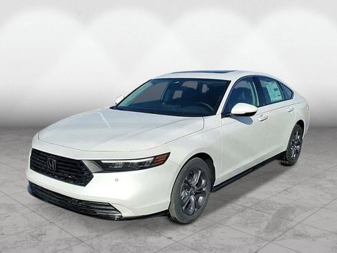 New 2026 Honda Accord EX-L image 1
