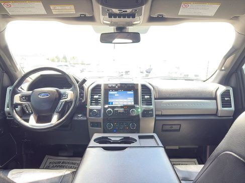 Used 2018 Ford F350 Lariat w/ Lariat Ultimate Package AWD/4WD image 21