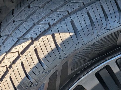 Used 2021 Ford F150 XLT w/ Equipment Group 302A High image 11