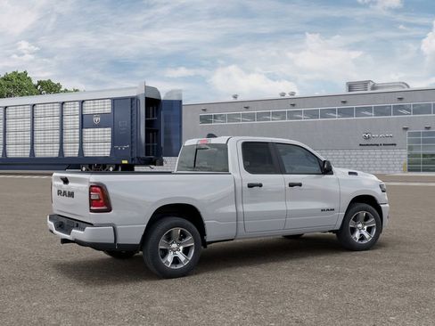 New 2026 RAM 1500 Express image 4