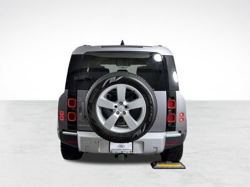 Certified 2024 Land Rover Defender 110 S image 10