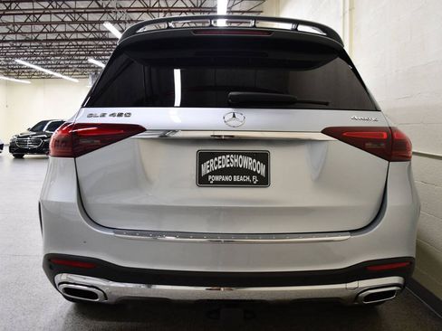 Used 2024 Mercedes-Benz GLE 450 4MATIC image 6