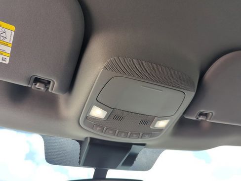 Used 2020 Ford F150 XLT RWD image 14