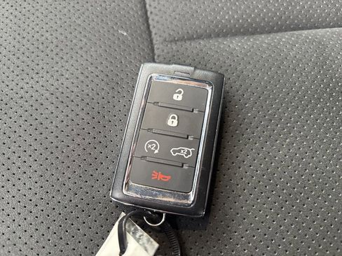 Certified 2023 Jeep Grand Cherokee L Laredo image 37