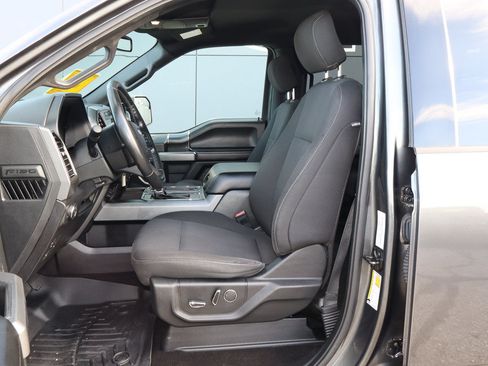Used 2018 Ford F150 XLT w/ Equipment Group 302A Luxury AWD/4WD image 7