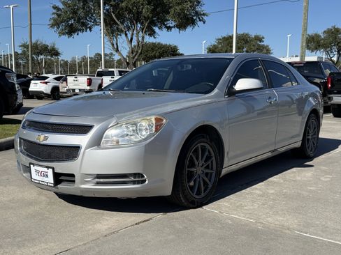 Used 2011 Chevrolet Malibu LT image 9