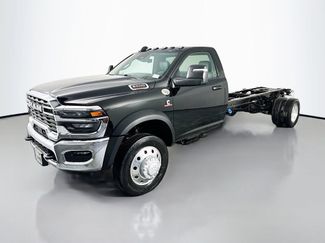 New 2026 RAM 5500 Tradesman AWD/4WD video 3