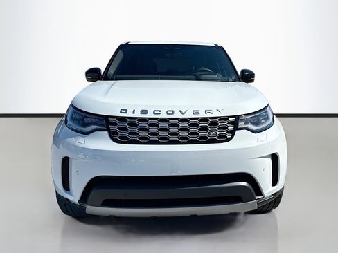 New 2026 Land Rover Discovery S image 8