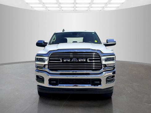 Used 2021 RAM 3500 Laramie AWD/4WD image 2