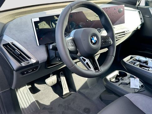 New 2026 BMW iX xDrive45 w/ M Sport Package AWD/4WD image 7