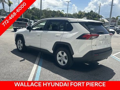 Used 2020 Toyota RAV4 XLE AWD/4WD image 13