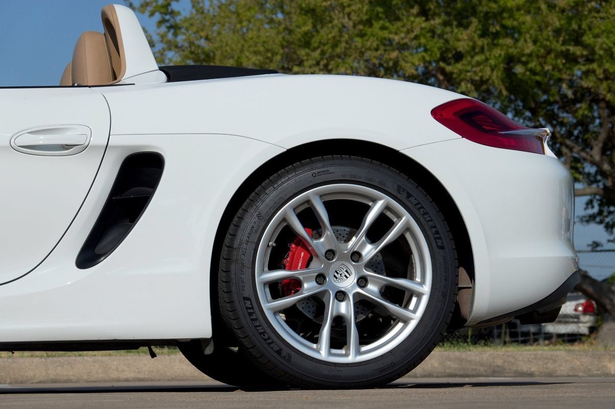 Used 2014 Porsche Boxster S RWD image 25