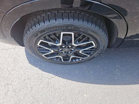 Certified 2024 Chevrolet Blazer RS w/ LPO, Floor Liner Package AWD/4WD image 11