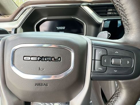 Used 2024 GMC Sierra 1500 Denali w/ Denali Reserve Package AWD/4WD image 18
