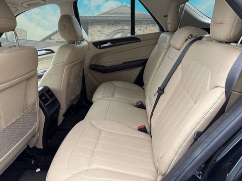 Used 2017 Mercedes-Benz GLE 350 image 6