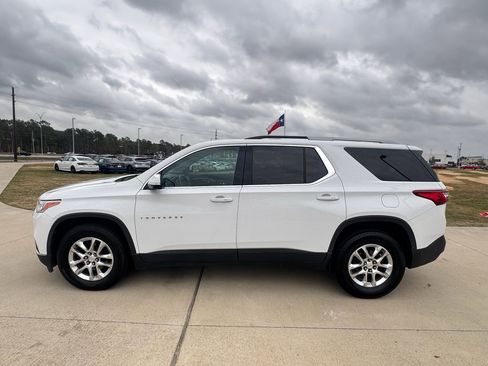 Used 2018 Chevrolet Traverse LT image 5