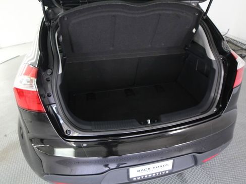 Used 2013 Kia Rio EX w/ Convenience Pkg FWD image 38