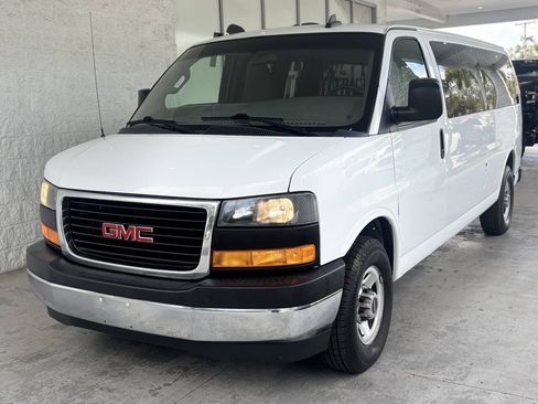 Used 2018 GMC Savana 3500 LT w/ LT Preferred Equipment Group RWD image 1