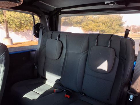 Used 2021 Jeep Wrangler Willys image 20