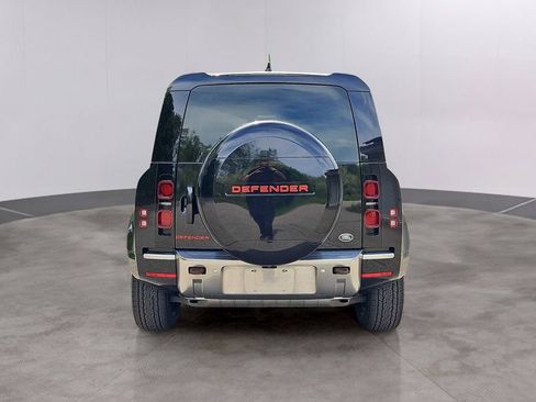 Used 2023 Land Rover Defender 110 S AWD/4WD image 5
