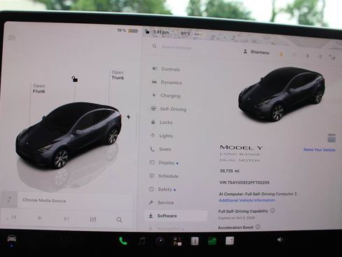 Used 2023 Tesla Model Y Long Range AWD/4WD image 19