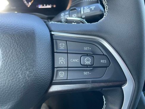 New 2026 Jeep Grand Cherokee Altitude AWD/4WD image 15