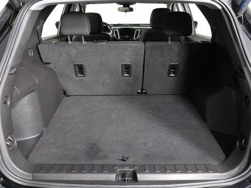 Used 2022 Chevrolet Equinox LT image 19