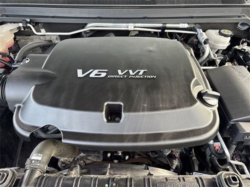 Used 2020 Chevrolet Colorado ZR2 image 32