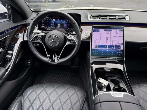 Used 2023 Mercedes-Benz S 580 4MATIC Sedan image 8