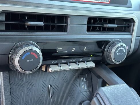 Used 2025 Toyota 4Runner SR5 image 19