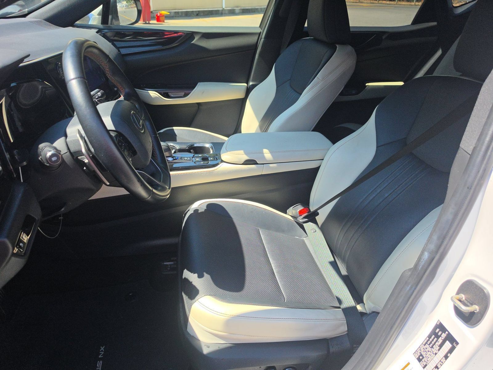 Used 2023 Lexus NX 250 FWD w/ Towing Package (2000 Lbs) image 5
