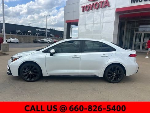 Certified 2024 Toyota Corolla SE FWD image 10
