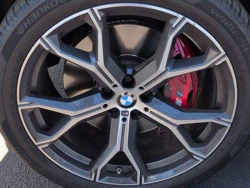 Used 2023 BMW X5 sDrive40i w/ M Sport Package RWD image 13