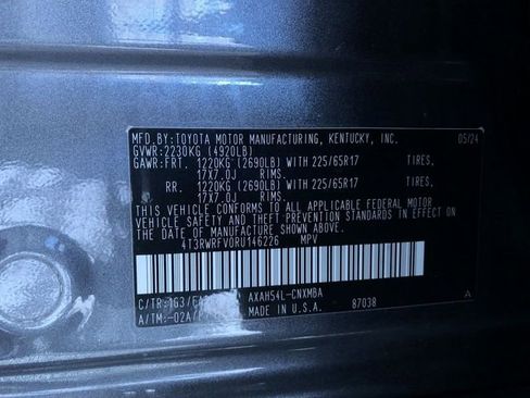 Certified 2024 Toyota RAV4 XLE image 32