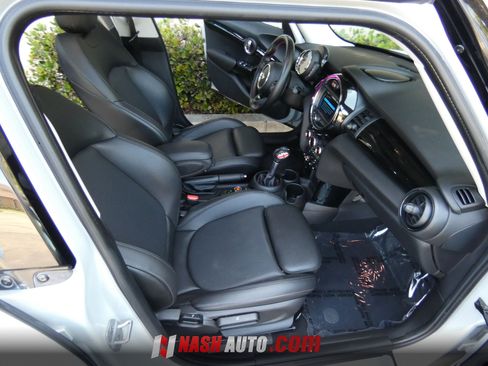 Used 2019 MINI Cooper S FWD image 25
