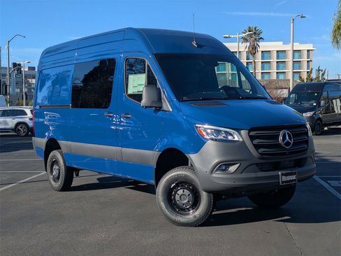 New 2025 Mercedes-Benz Sprinter 2500 image 15