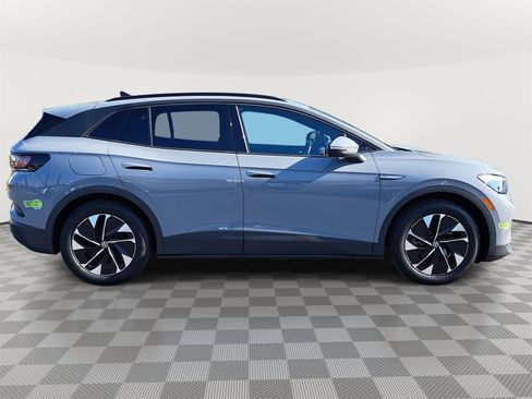 Certified 2022 Volkswagen ID.4 Pro image 4
