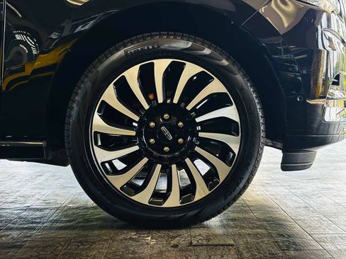 Used 2023 Lincoln Navigator Black Label AWD/4WD image 25