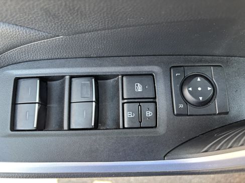 Used 2025 Toyota RAV4 XLE w/ Convenience Package AWD/4WD image 16
