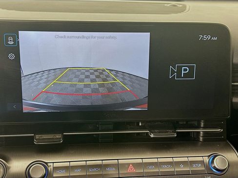 Certified 2025 Hyundai Kona SEL image 13