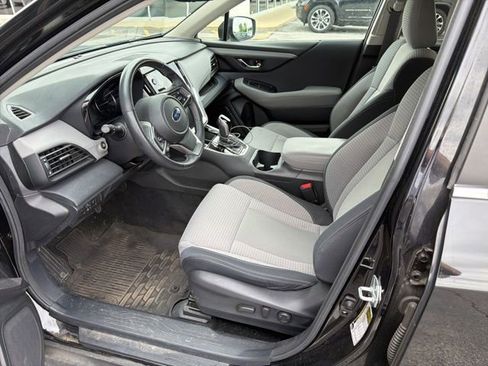 Used 2021 Subaru Outback Premium AWD/4WD image 7