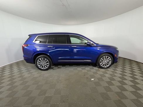Certified 2023 Cadillac XT6 Premium Luxury AWD/4WD image 4