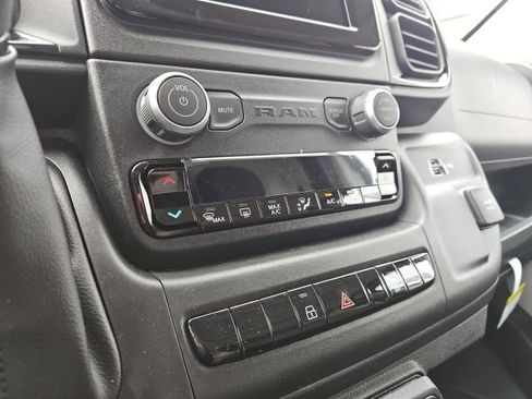 New 2025 RAM ProMaster 1500 w/ Convenience Group FWD image 25