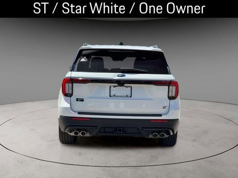 Used 2025 Ford Explorer ST AWD/4WD image 8
