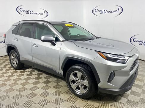 Certified 2024 Toyota RAV4 XLE FWD image 1