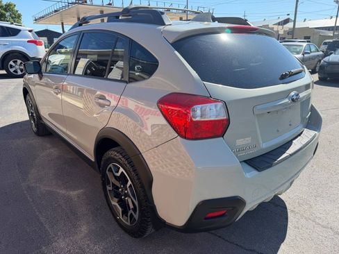 Used 2017 Subaru Crosstrek 2.0i Premium AWD/4WD image 6